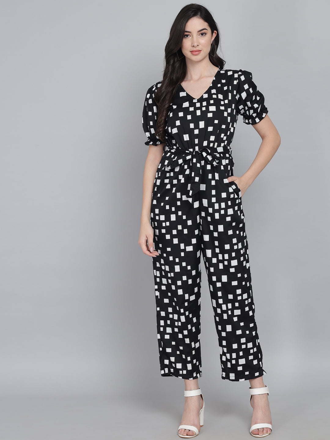 Geometric Printed V-Neck Basic Jumpsuit