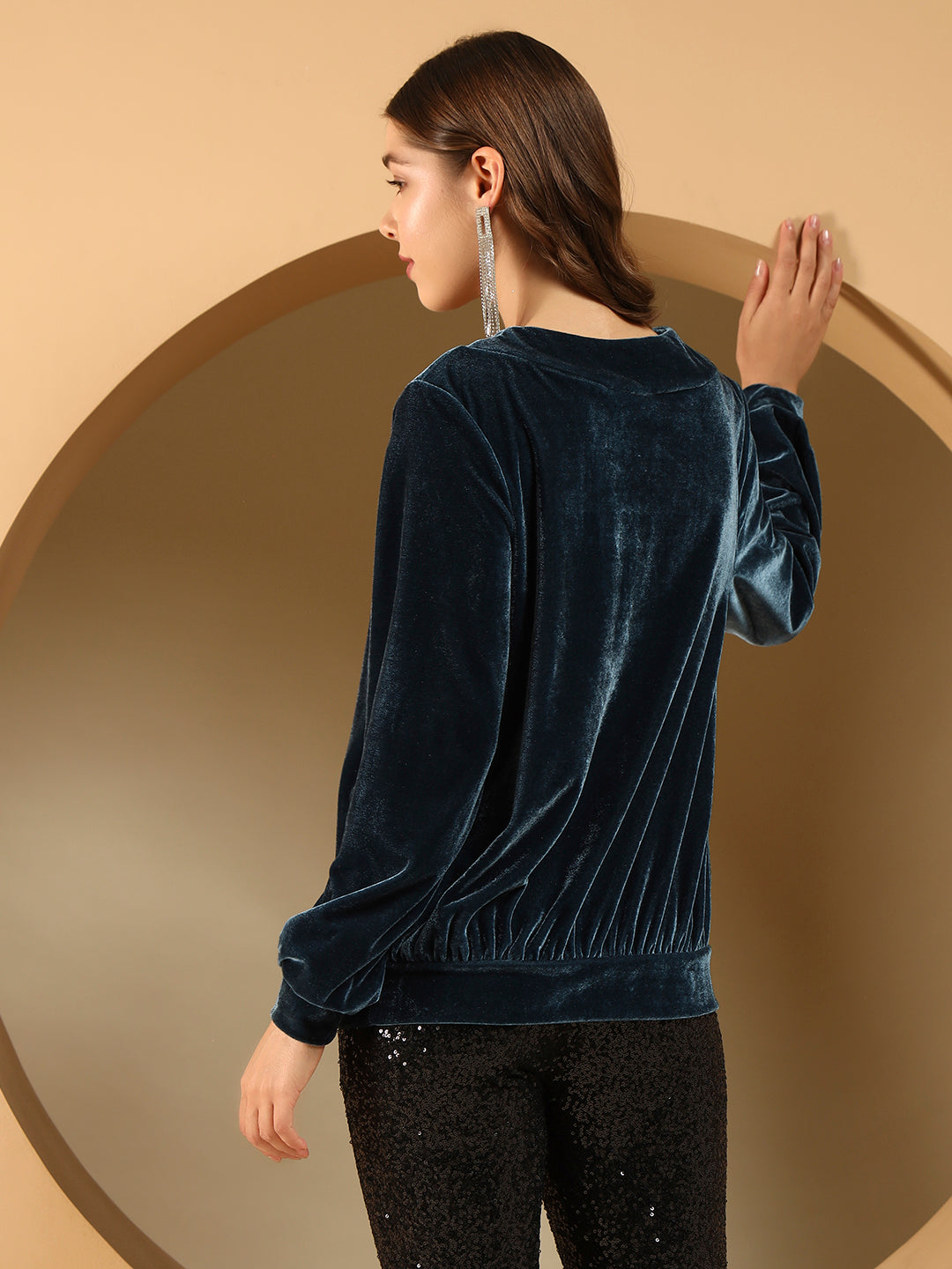 Round Neck Full Sleeves Velvet Top