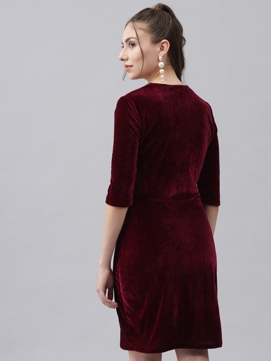 Women Square Neck Velvet Sheath Dress