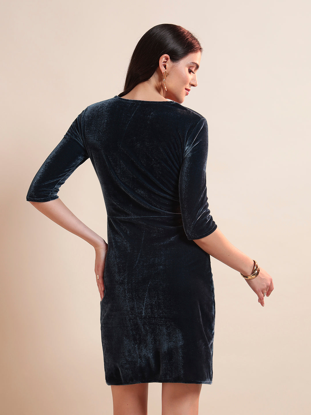 Women Square Neck Velvet Sheath Dress