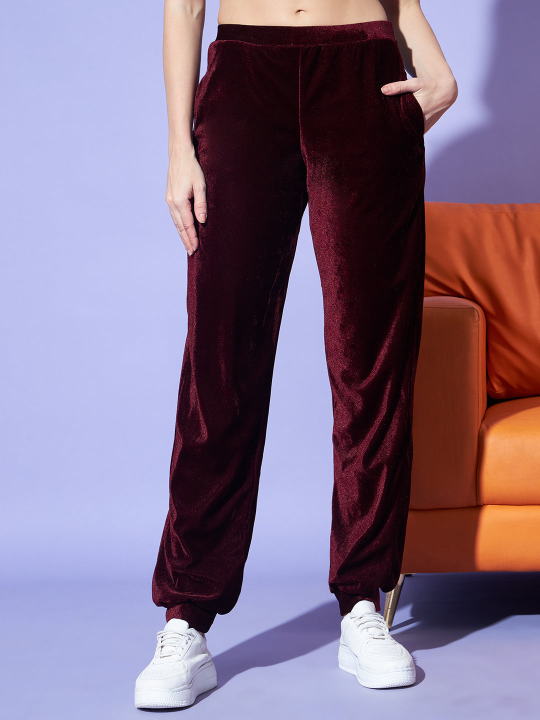 Velvet Tracksuit Set for Women with Hoodie and Handy Pockets