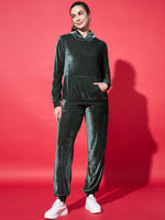 Velvet Tracksuit Set for Women with Hoodie and Handy Pockets