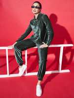 Velvet Tracksuit Set for Women with Hoodie and Handy Pockets