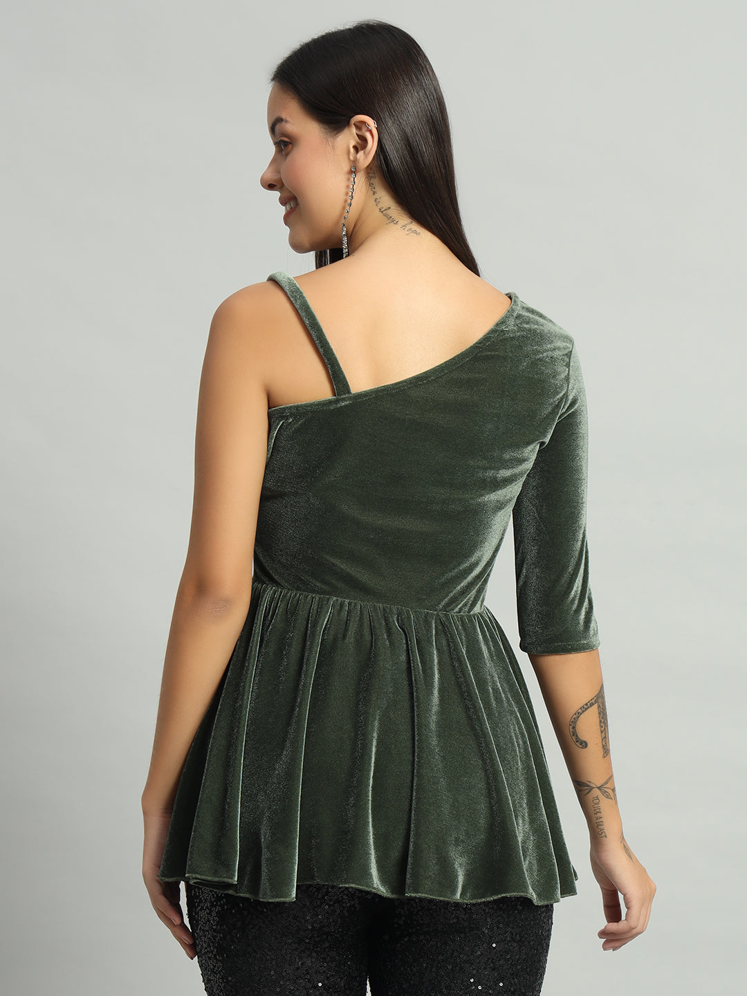 Solid One Shoulder Velvet Peplum Top