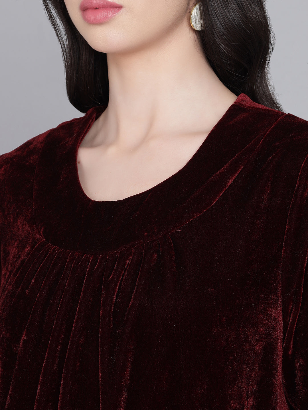 Round Neck Puff Sleeves Blouson Top Maroon