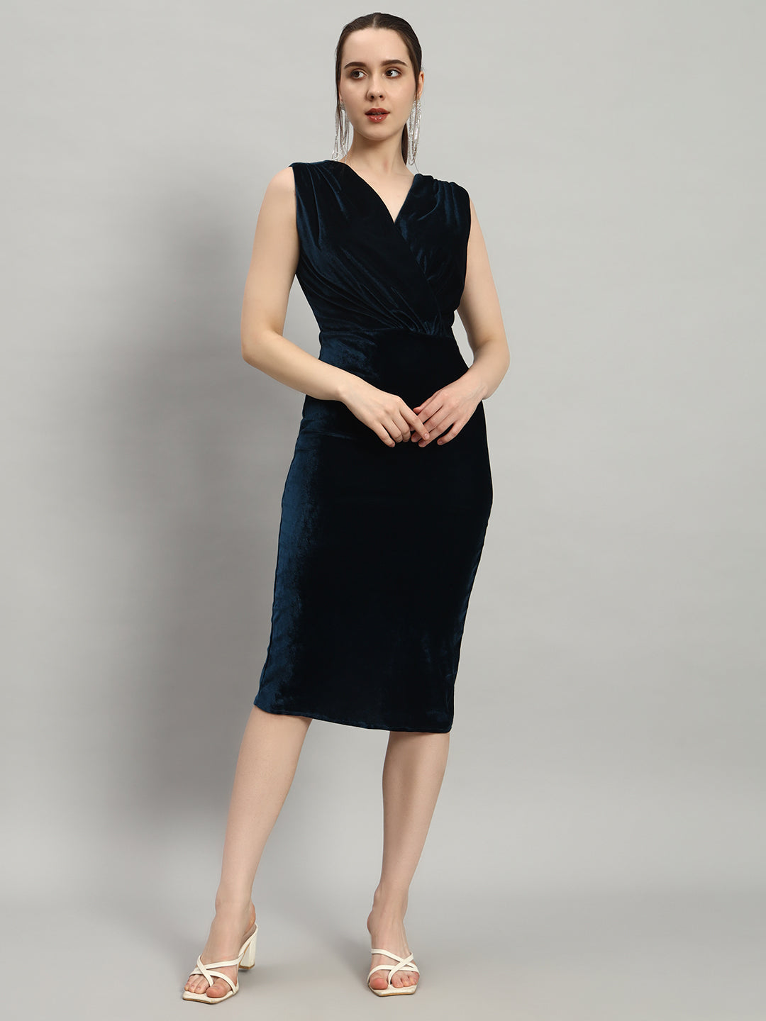 Deep V-Neck Shiny Velvet Sleeveless Party Dress Peacock Blue