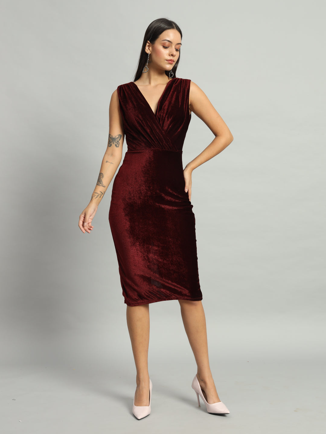 Deep V-Neck Shiny Velvet Sleeveless Party Dress Wine