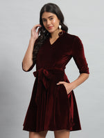 A-Line Quarter Sleeves V-Neck Party Dress Maroon