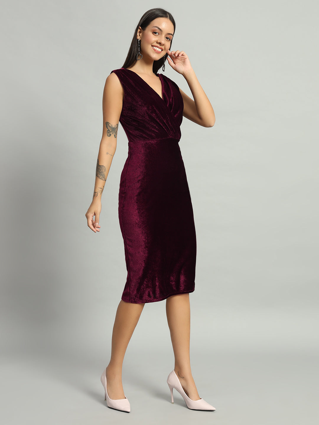 Deep V-Neck Shiny Velvet Sleeveless Party Dress Wine