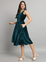 A-Line Velvet V-Neck Tops Sleeveless Party Dress Rama Green