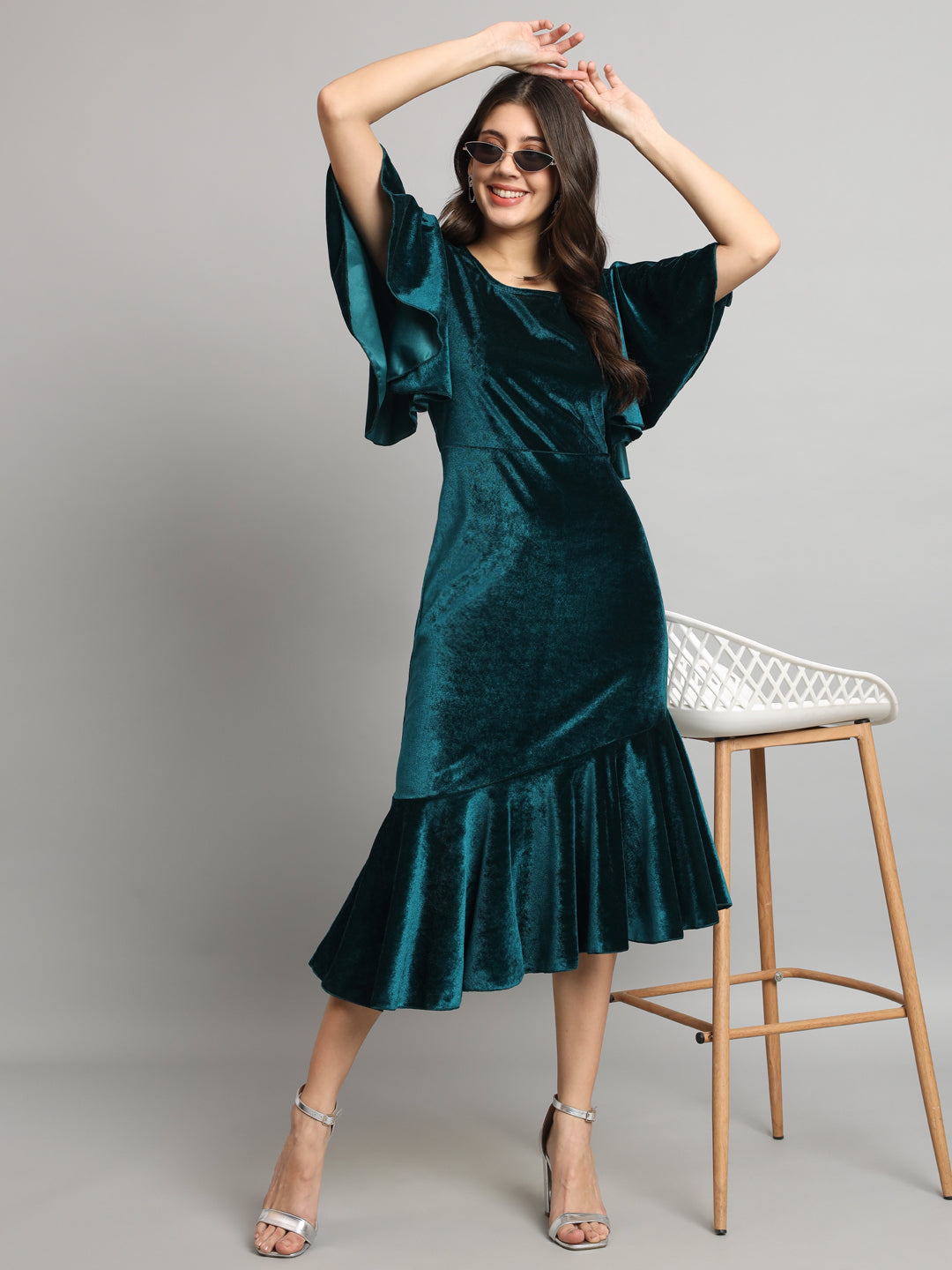 Ruffle Sleeves Fish Cut Velvet Party Dress Rama Green